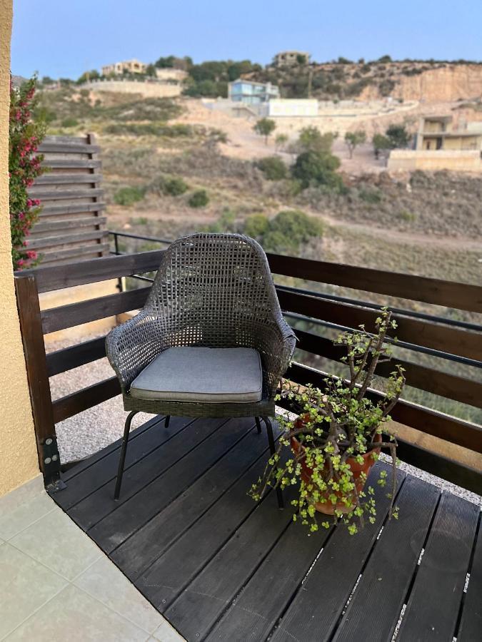 Hillview Apartment Peyia Bagian luar foto