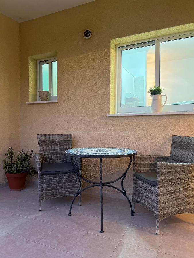 Hillview Apartment Peyia Bagian luar foto