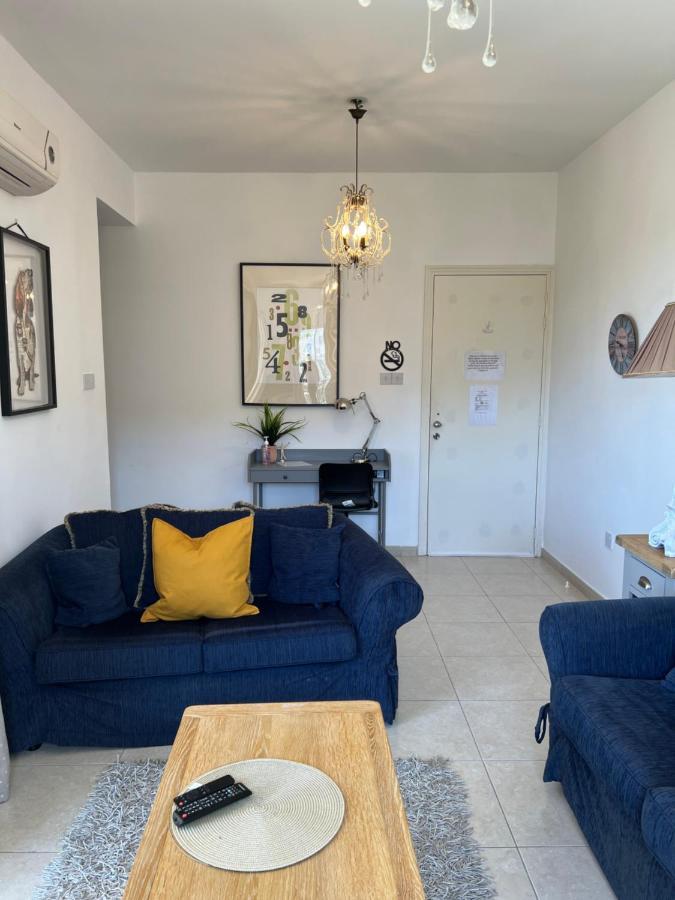 Hillview Apartment Peyia Bagian luar foto